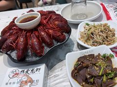 -指爱龙虾(金杨路总店)