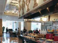 -圣丰索菲特·2 On 988 Café 自助餐厅