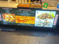 -泰龙城小吃街