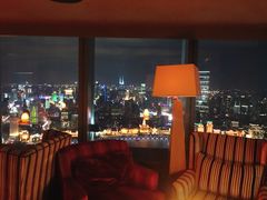 -FLAIR顶层餐厅酒吧(浦东丽思卡尔顿酒店)