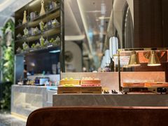 -新盈光·云会所(百丈东路店)