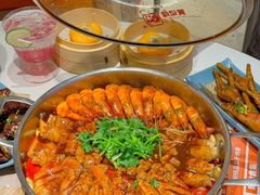 -黄记煌三汁焖锅(新佳丽江汉路店)