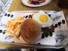 -Grinder 绞肉机汉堡(武定路店)