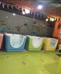 -小鸭先知婴儿游泳馆