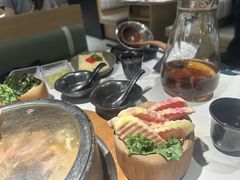 云南当季蔬菜拼盘-芸山季·云南山珍菌火锅(南翔印象城MEGA店)