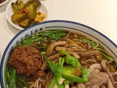 -镇南锅盖面馆(解放路店)