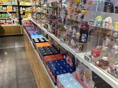 -泡泡玛特POPMART(崇文门国瑞城店)