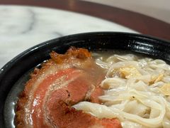-肥佬良扣肉粉面店(梧州总店)