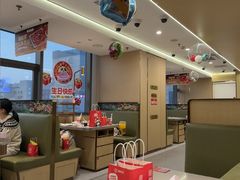 -海底捞火锅(赛格国际购物中心店)