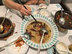 -姚姚酸菜鱼·金戈戈香港豉油鸡(喜荟城联名店)