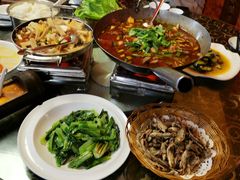 -老唐三下锅 ·张家界地标美食(溪布街店)