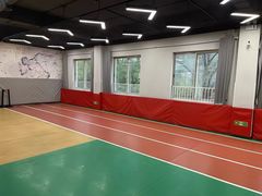 -悦动体能篮球羽毛球网球(三里河店)