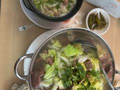 -闫家驴肉老店(华电一校店)
