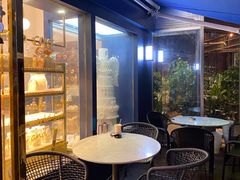 露天位-BONBON BAKERY