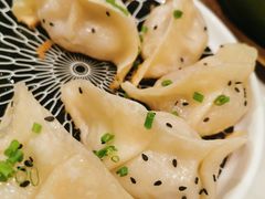 鲜肉虾仁锅贴-漢舍中国菜馆(889广场店)