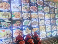 -人民公社铁锅炖·东北菜(卫国道店)