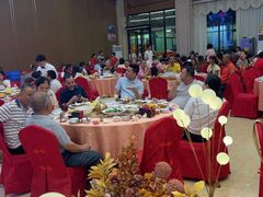 -老乡村美食农庄