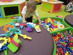 -莫莉幻想儿童乐园(广州番禺永旺店)