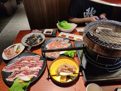 -山之屋炭火烧肉·生啤畅饮(大朗万科中央公园店)