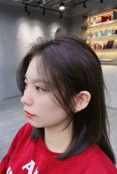 -变画·发型STUDIO