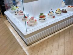 面包甜点陈列柜-好利来(梅江永旺店)