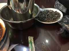 -何氏排骨(左家塘店)