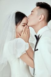 -黑马婚纱摄影