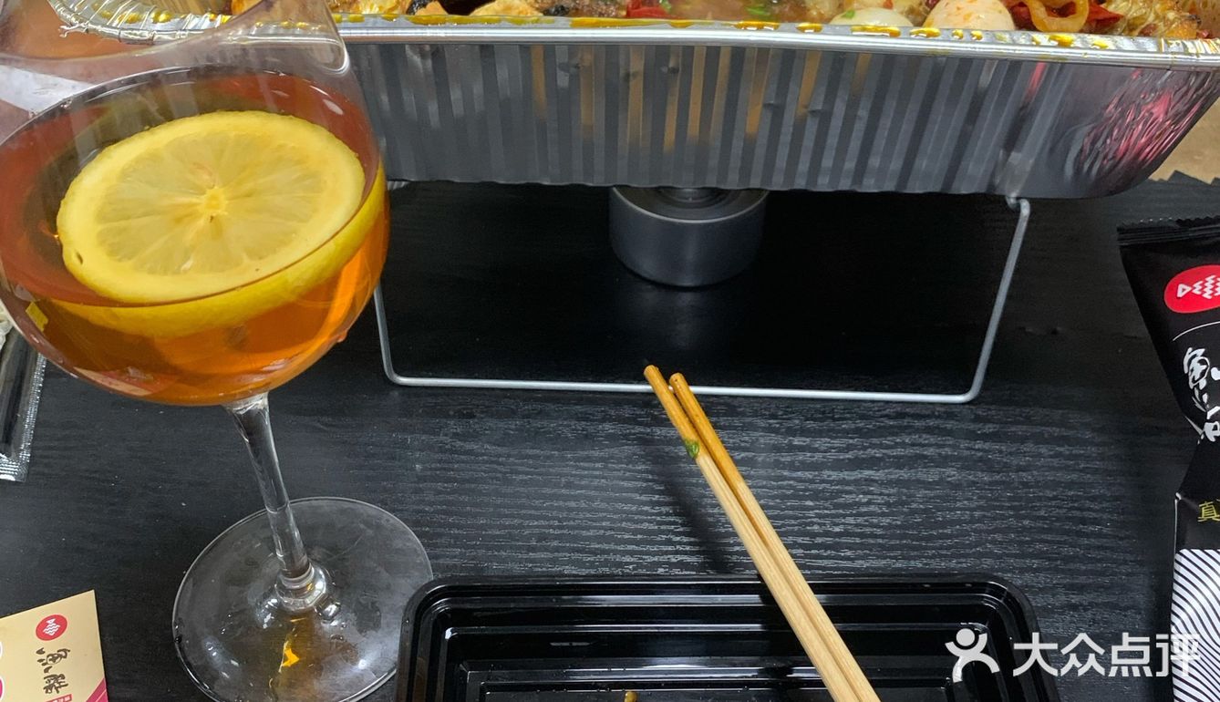 受疫情影响点了鱼酷外卖回家吃