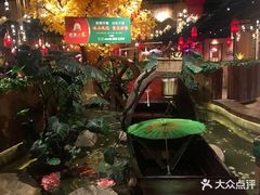 -老滇山寨•云南特色菜•地方菜•民族风情歌舞表演(金碧店)