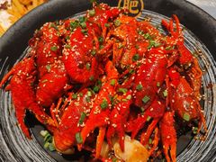 -肥肥虾庄·金牌油焖大虾(杨园滨江时代walk店)