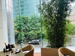 -怡咖啡海鲜自助餐厅(浦东香格里拉店)