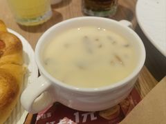 -必胜客(华都店)