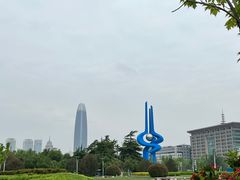 -泉城广场