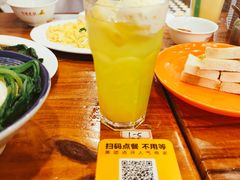 澳门菠萝冰-澳门陈光记烧味饭店(南京德基广场店)