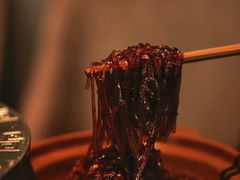 -有红鸡毛店·川菜(建设路店)