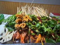 -钢管厂五区小郡肝串串香(蜀都万达店)