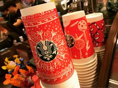 -星巴克臻选(上海中环广场2F店)
