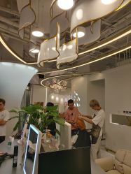 -MYYF SALON烫发染发