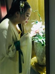 -盘子女人坊生日照·摄影馆(华强店)