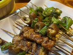 -霸气大叔干锅鸭头·龙虾烧烤·川菜·赛事直播(三里屯店)