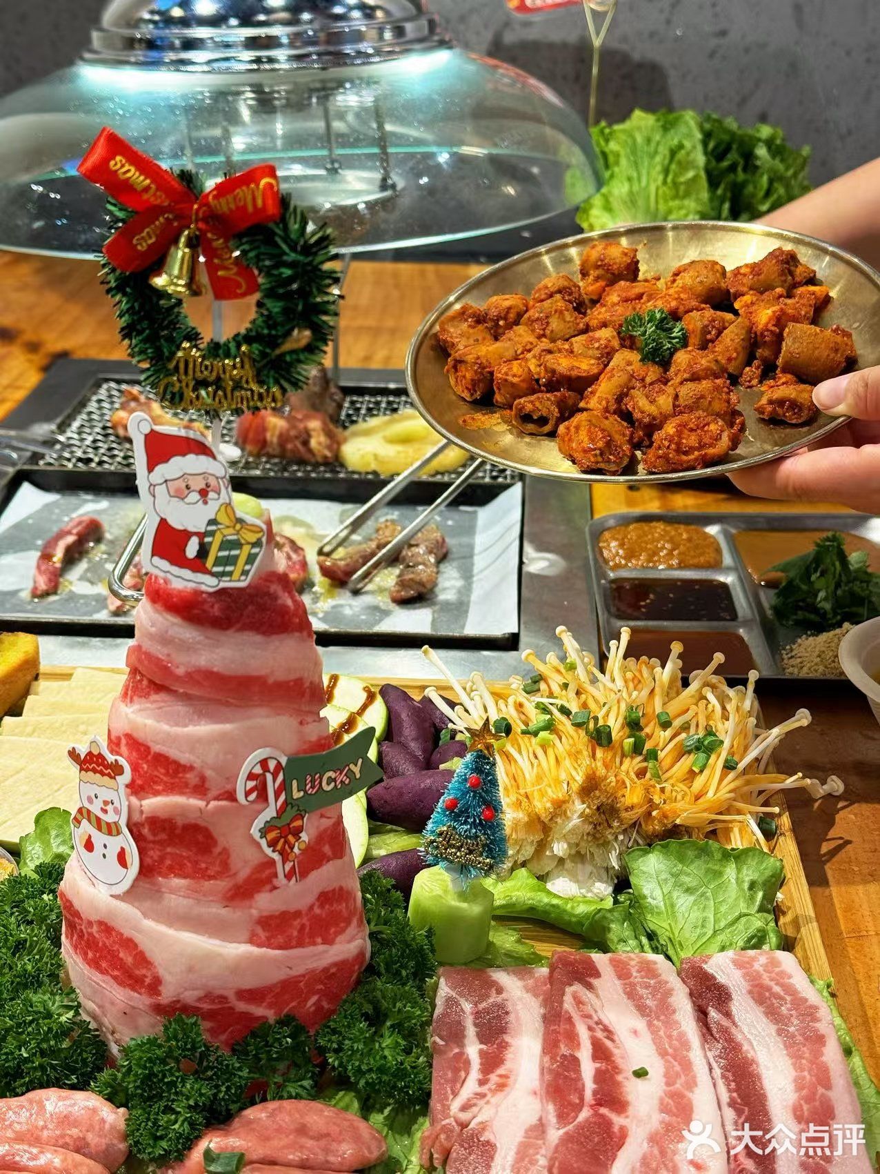 郑州惊现圣诞主题烤肉❗太有氛围啦❗
