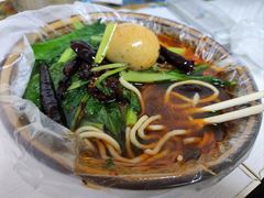 -丁记牛肉手擀板面