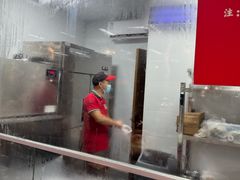 -养牛邓·潮汕牛肉海鲜自助火锅(广州店)
