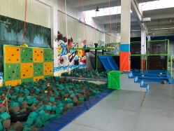 -蹦贝JumpingJack运动中心·炫飞蹦床(龙华店)