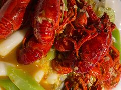 -沪小胖小龙虾(淮海中路旗舰店)