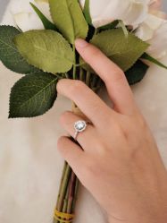 -威德钻石-克拉钻大本营(南京东路店)