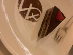 -WOLFGANG PUCK KITCHEN & BAR(迪士尼小镇店)
