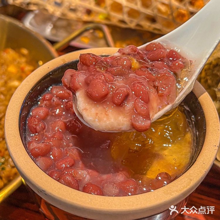 广式牛杂丨老广排队王终于开到重庆啦