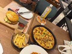 -必胜客(巴沟店)