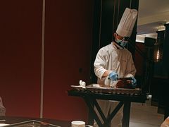 -皇城根·鲁菜济南菜·吊炉烤鸭·炒鸡鱼头(济南旗舰店)